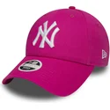 kepure-islenkta-rozine-reguliuojama-juostele-9forty-essential-new-york-yankees-mlb-new-era