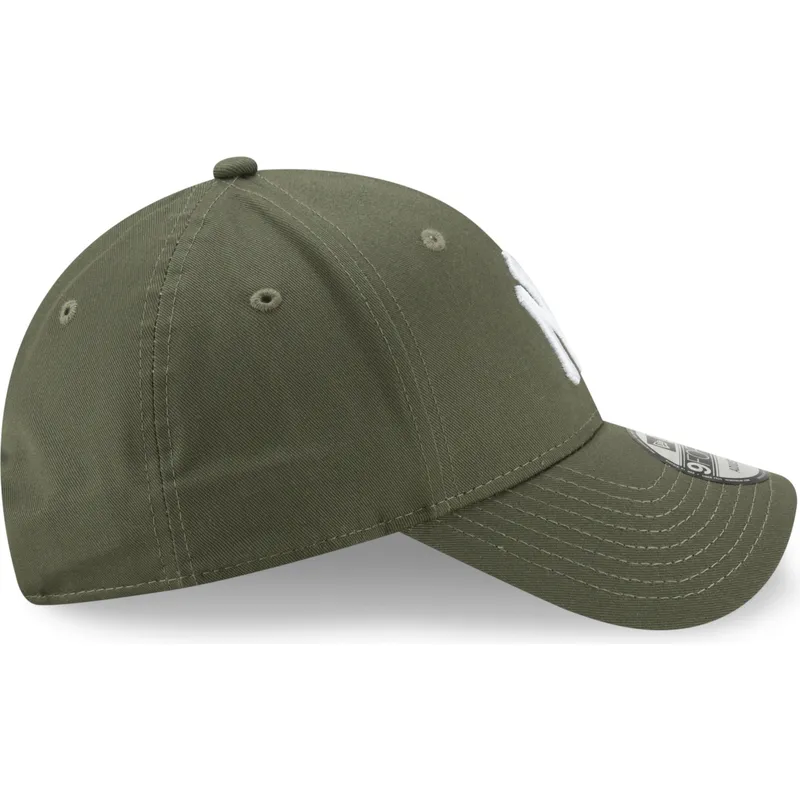 cap-islenkta-green-adjustable-strap-9forty-league-essential-new-york-yankees-mlb-new-era cap-islenkta-green-adjustable-strap-9forty-league-essential-new-york-yankees-mlb-new-era