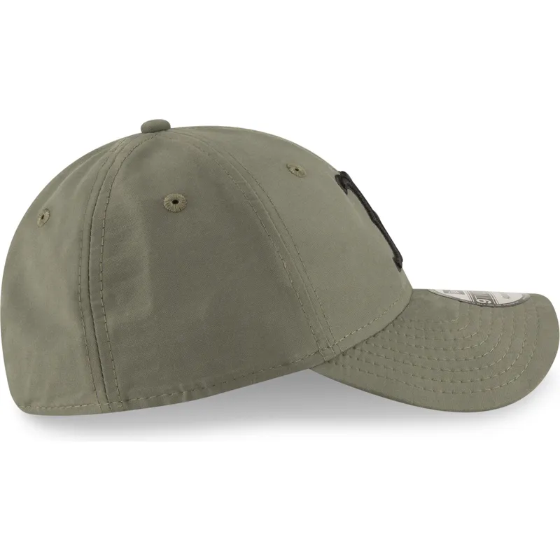 kepure-islenkta-zalia-reguliuojamas-9twenty-nylon-packable-boston-red-sox-mlb-new-era