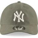 zielona-zakrzywiona-regulowana-czapka-9twenty-nylon-packable-new-york-yankees-mlb-od-new-era