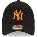 kepure-islenkta-juoda-reguliuojamas-9forty-league-essential-neon-new-york-yankees-mlb-new-era
