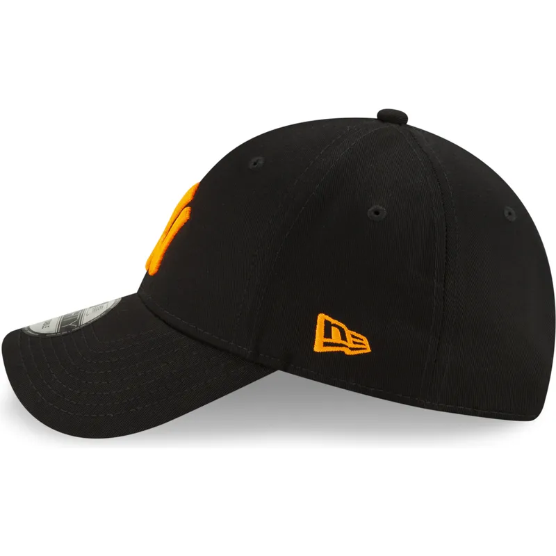 kepure-islenkta-juoda-reguliuojamas-9forty-league-essential-neon-new-york-yankees-mlb-new-era