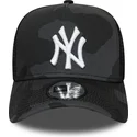 kepure-islenkta-kamufliazas-snapback-essential-camo-a-frame-new-york-yankees-mlb-new-era