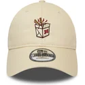 czapka-z-zakrzywionym-daszkiem-kremowa-regulowana-9twenty-takeaway-od-new-era