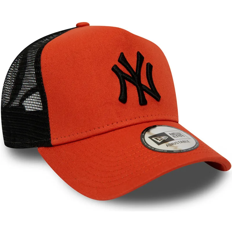 czerwona-czapka-trucker-z-czarnym-logo-league-essential-a-frame-new-york-yankees-mlb-od-new-era