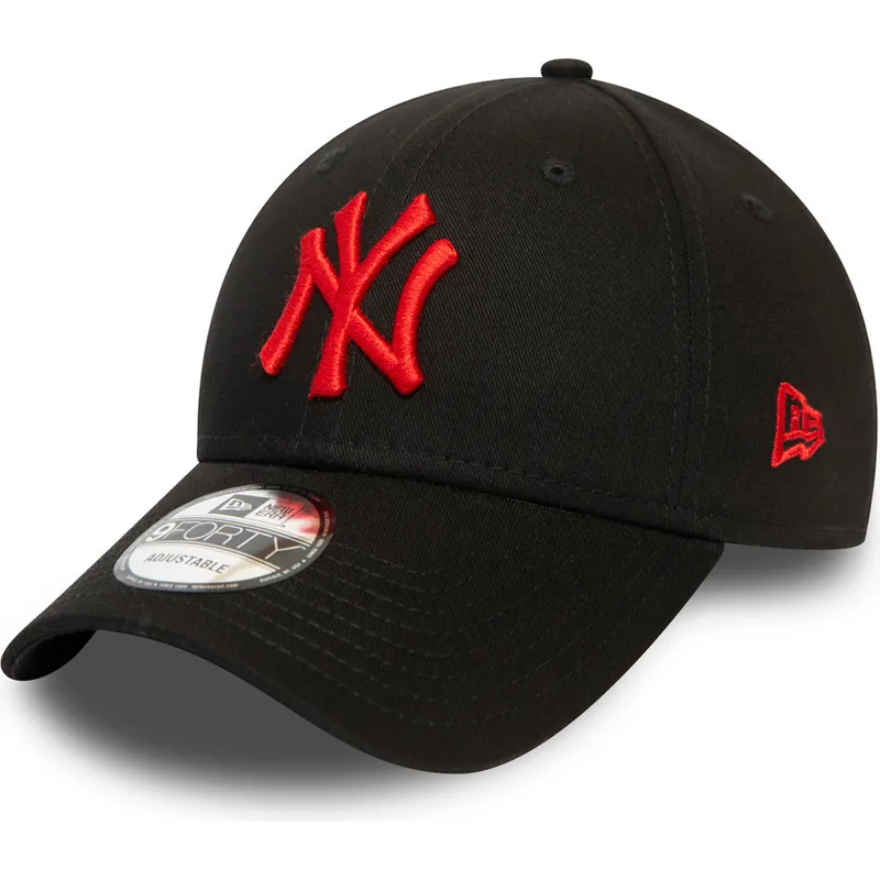 kepure-islenkta-juoda-reguliuojama-juostele-9forty-league-essential-new-york-yankees-mlb-new-era