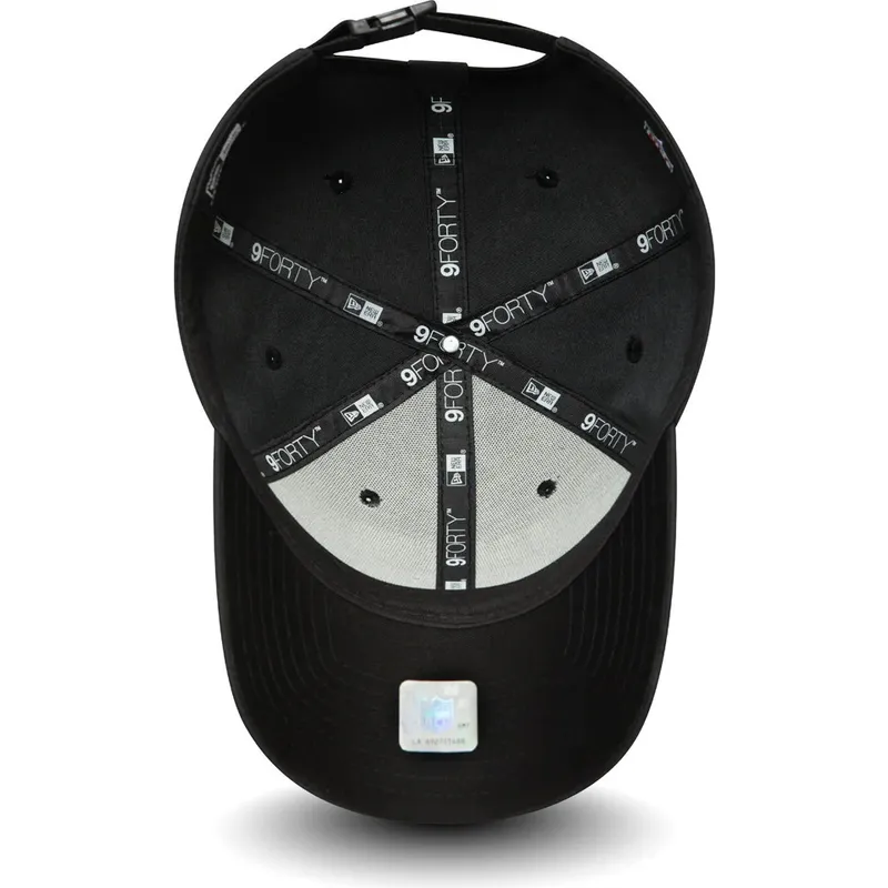 kepure-islenkta-juoda-reguliuojamas-9forty-team-flag-las-vegas-raiders-nfl-new-era