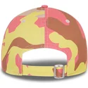 rozowa-regulowana-czapka-z-daszkiem-w-rozowy-kamuflaz-z-logo-los-angeles-dodgers-mlb-9forty-od-new-era