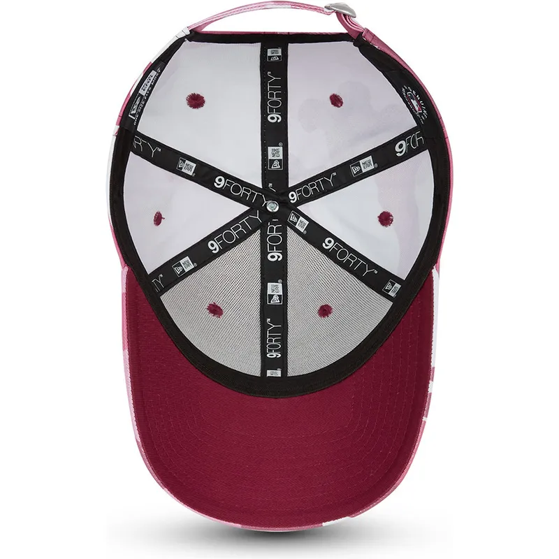 kepure-islenkta-kamufliazas-reguliuojama-juostele-rosa-rosa-9forty-boston-red-sox-mlb-new-era