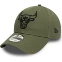 kepure-islenkta-zalia-reguliuojamas-9forty-league-essential-chicago-bulls-nba-new-era