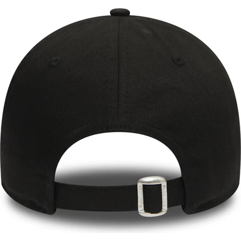 kepure-islenkta-juoda-reguliuojama-juostele-9forty-league-essential-chicago-bulls-nba-new-era