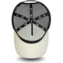 szara-czapka-truckerka-character-a-frame-kaczor-daffy-looney-tunes-od-new-era
