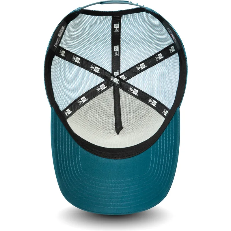 niebieska-czapka-trucker-z-czarnym-logo-league-essential-a-frame-new-york-yankees-mlb-od-new-era