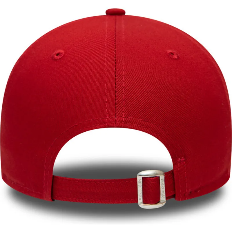 kepure-islenkta-raudona-reguliuojamas-9forty-league-essential-new-york-yankees-mlb-new-era kepure-islenkta-raudona-reguliuojamas-9forty-league-essential-new-york-yankees-mlb-new-era