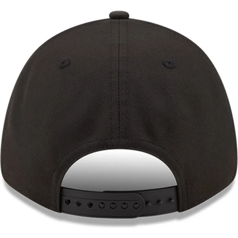 kepure-islenkta-juoda-snapback-9forty-black-and-gold-chicago-bulls-nba-new-era kepure-islenkta-juoda-snapback-9forty-black-and-gold-chicago-bulls-nba-new-era