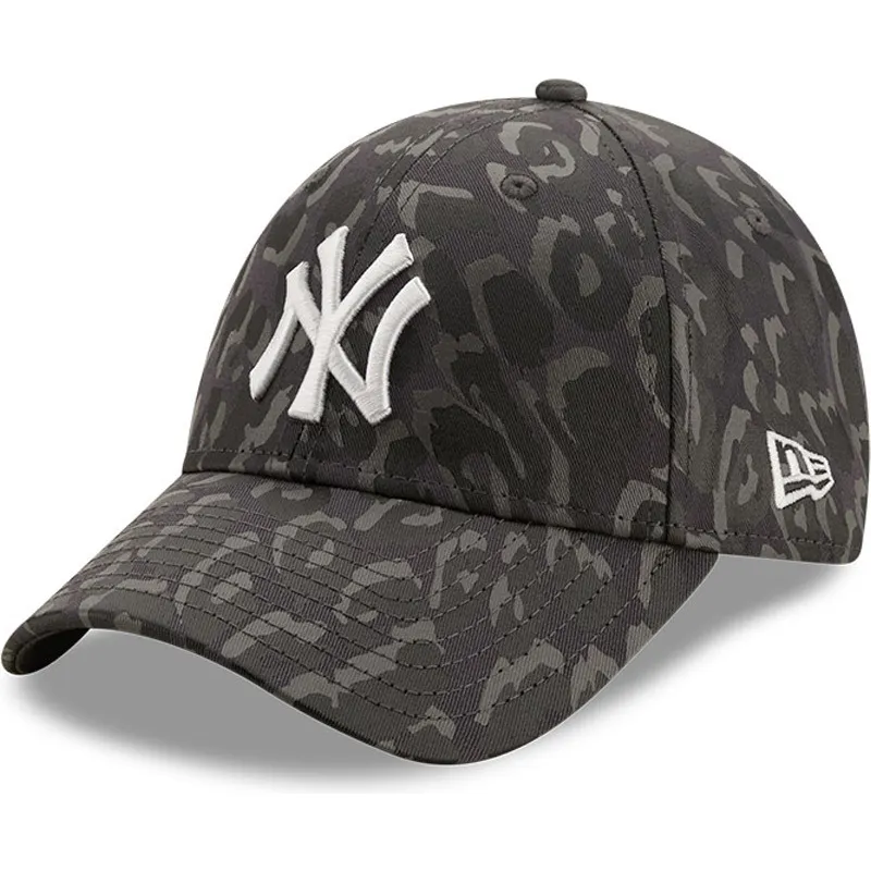 czapka-z-daszkiem-zakrzywiona-kamuflaz-czarny-regulowana-9forty-all-over-camo-new-york-yankees-mlb-new-era