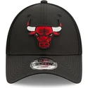 czarna-czapka-trucker-9forty-team-arch-chicago-bulls-nba-od-new-era