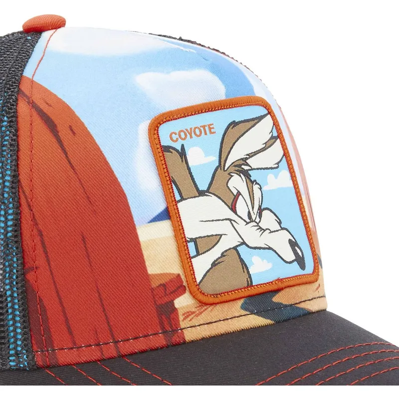 kepure-islenkta-ivairiaspalvis-snapback-loo5-coy2-kojotas-looney-tunes-capslab