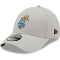 regulowana-szara-czapka-z-daszkiem-9forty-character-sports-bugs-bunny-looney-tunes-od-new-era