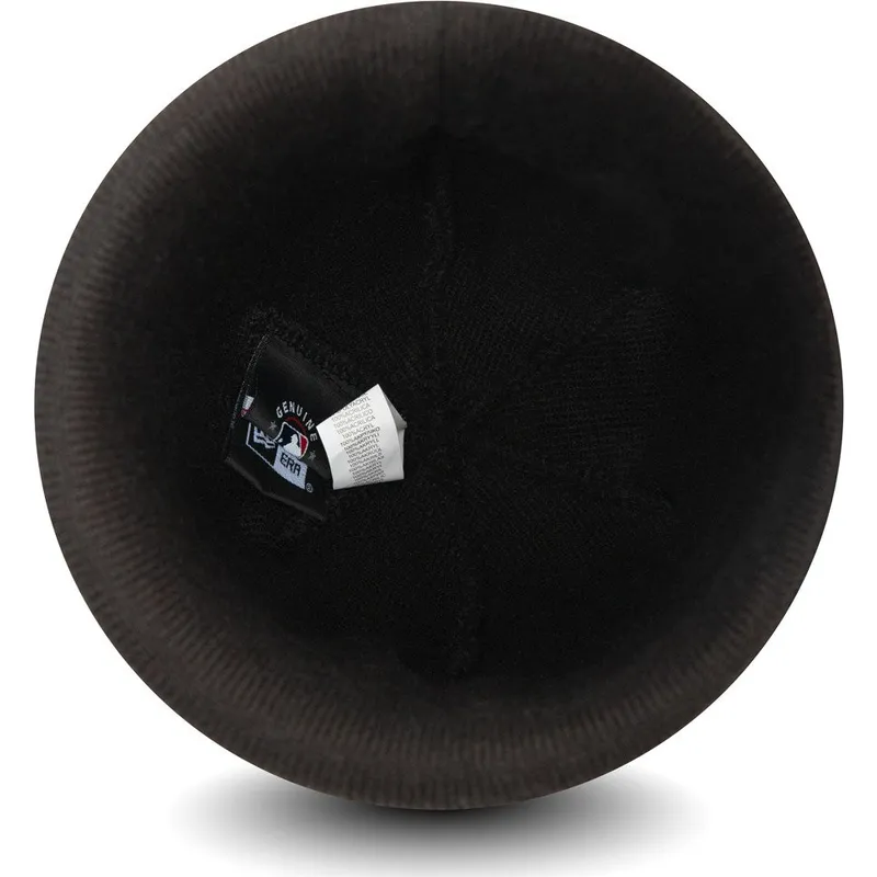kepure-juoda-knit-cuff-league-essential-new-york-yankees-mlb-new-era
