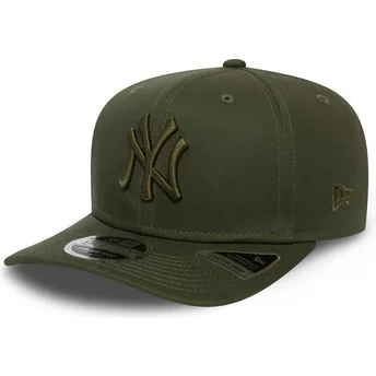 cap-islenkta-green-snapback-9fifty-stretch-snap-league-essential-new-york-yankees-mlb-new-era