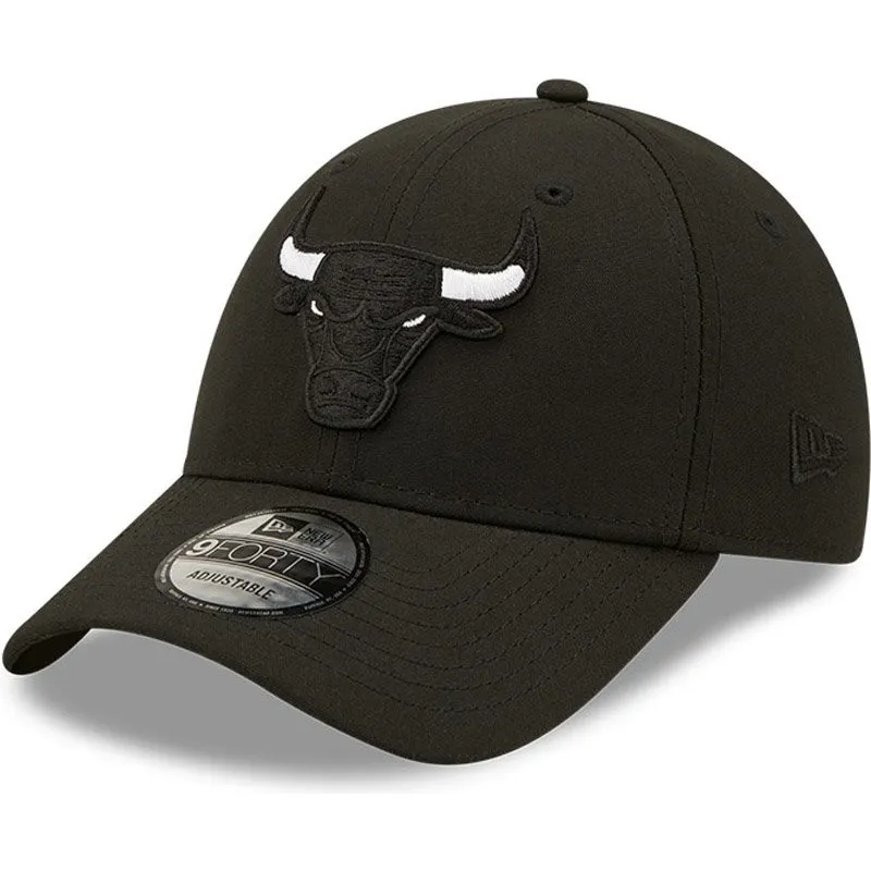 kepure-islenkta-juoda-snapback-9forty-black-base-chicago-bulls-nba-new-era