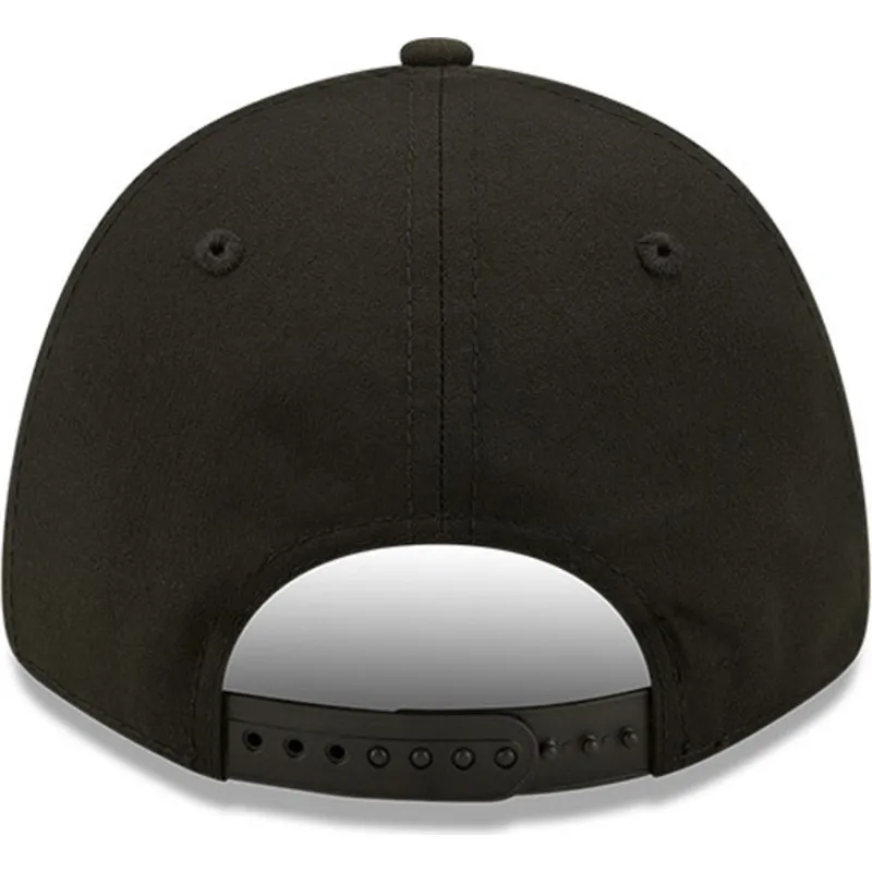 kepure-islenkta-juoda-snapback-9forty-black-base-chicago-bulls-nba-new-era