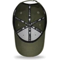 zielona-zakrzywiona-czapka-z-regulacja-z-zoltym-logo-9forty-league-essential-new-york-yankees-mlb-od-new-era