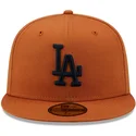 kepure-plokscia-ruda-priglundanti-59fifty-league-essential-los-angeles-dodgers-mlb-new-era