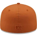 kepure-plokscia-ruda-priglundanti-59fifty-league-essential-los-angeles-dodgers-mlb-new-era