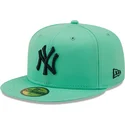 kepure-plokscia-melyna-priglundanti-59fifty-league-essential-new-york-yankees-mlb-new-era