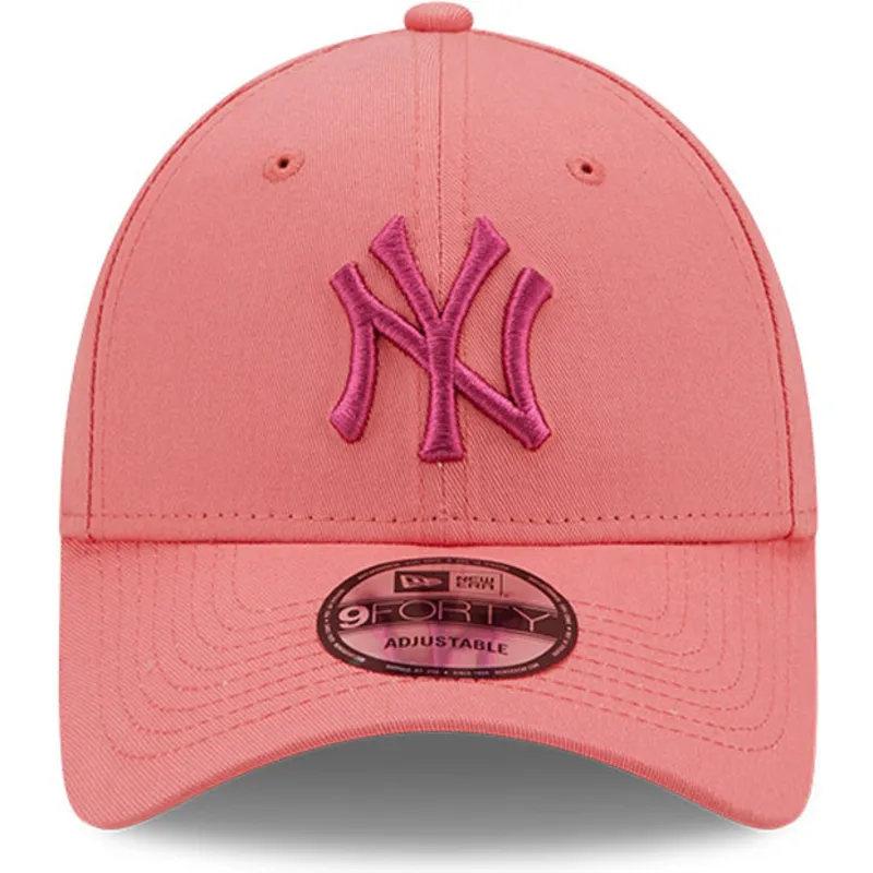 kepure-islenkta-rozine-reguliuojamas-9forty-league-essential-new-york-yankees-mlb-new-era