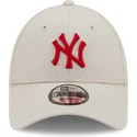 cap-islenkta-beige-adjustable-strap-9forty-league-essential-new-york-yankees-mlb-new-era