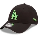 czarna-zakrzywiona-czapka-z-regulacja-z-zielonym-logo-9forty-neon-pack-los-angeles-dodgers-mlb-od-new-era