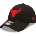 kepure-islenkta-juoda-reguliuojamas-9forty-neon-pack-chicago-bulls-nba-new-era
