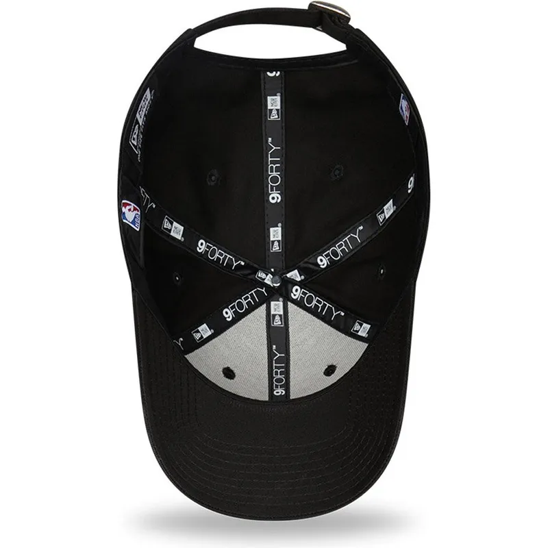 kepure-islenkta-juoda-reguliuojamas-9forty-neon-pack-chicago-bulls-nba-new-era
