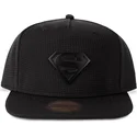 kepure-plokscia-juoda-snapback-metal-badge-difuzed
