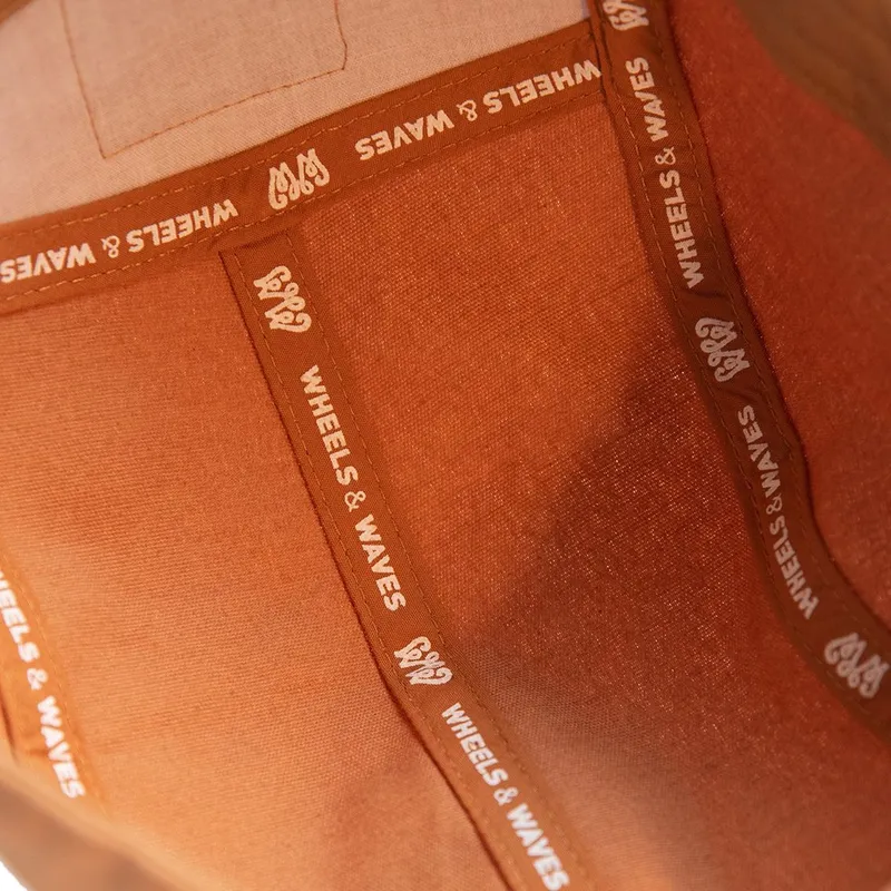 czapka-6-panel-brazowa-regulowana-starfire-ww13-od-wheels-and-waves