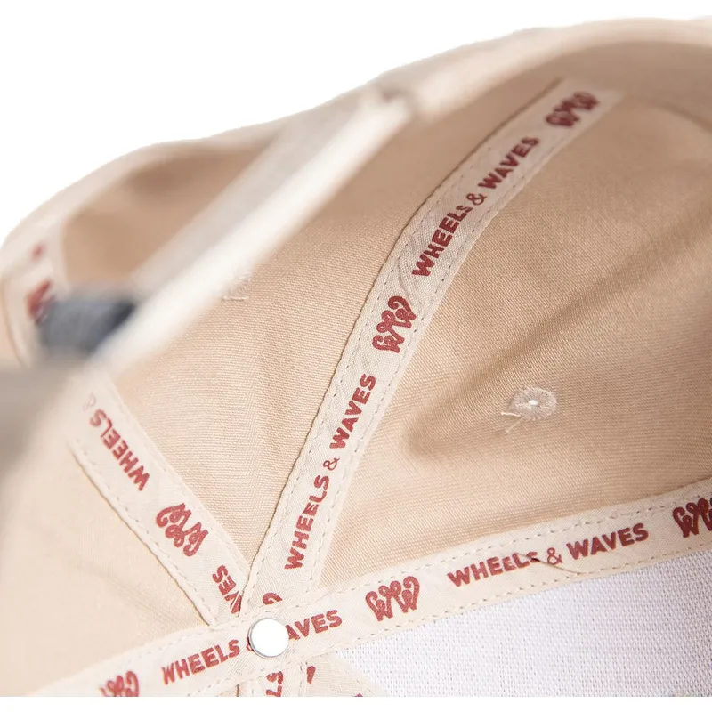 cap-plokscia-beige-snapback-wheels-and-waves