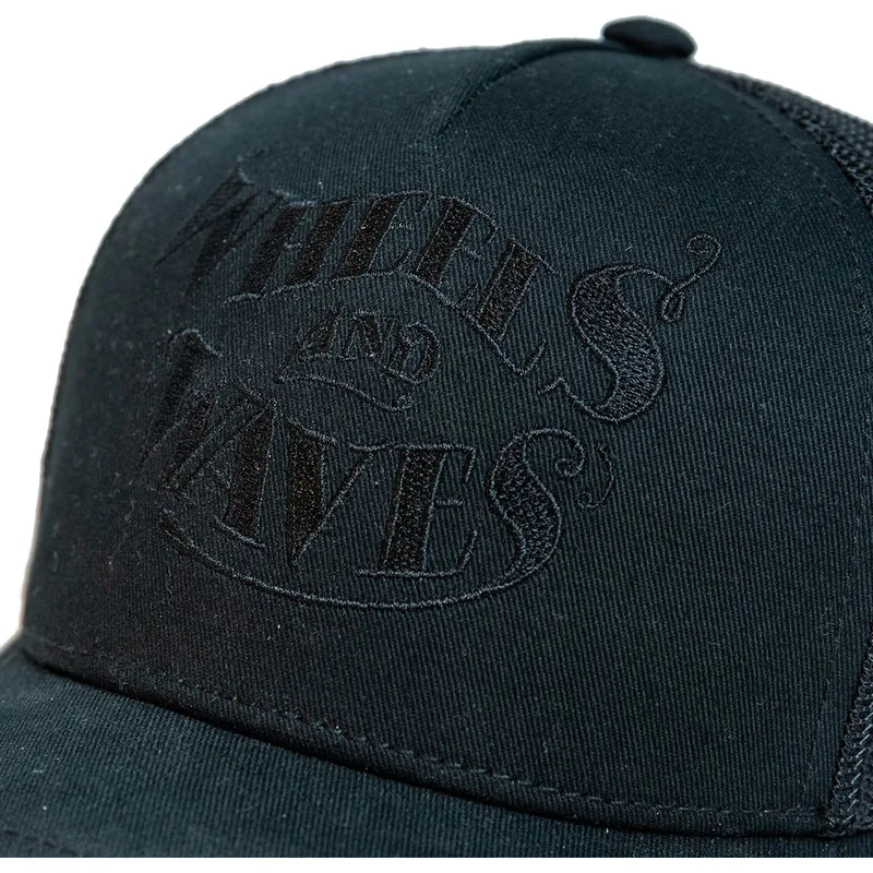 cap-islenkta-black-snapback-wheels-and-waves cap-islenkta-black-snapback-wheels-and-waves