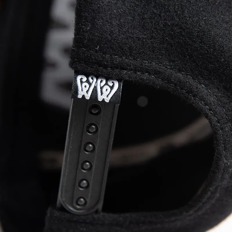 czarna-plaska-czapka-snapback-waw-ww29-od-wheels-and-waves