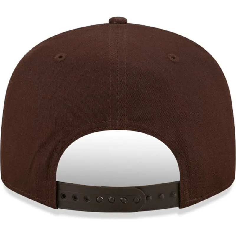 kepure-plokscia-ruda-snapback-9fifty-league-essential-new-york-yankees-mlb-new-era kepure-plokscia-ruda-snapback-9fifty-league-essential-new-york-yankees-mlb-new-era