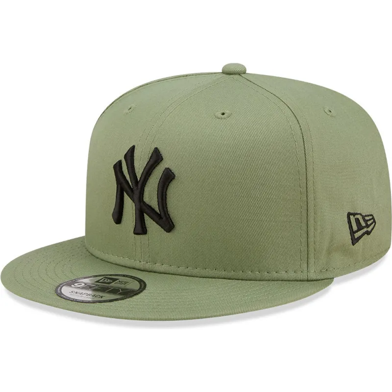 kepure-plokscia-zalia-snapback-9fifty-league-essential-new-york-yankees-mlb-new-era