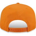 kepure-plokscia-oranzine-snapback-9fifty-league-essential-new-york-yankees-mlb-new-era