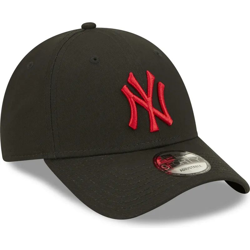 kepure-islenkta-juoda-reguliuojamas-9forty-league-essential-new-york-yankees-mlb-new-era