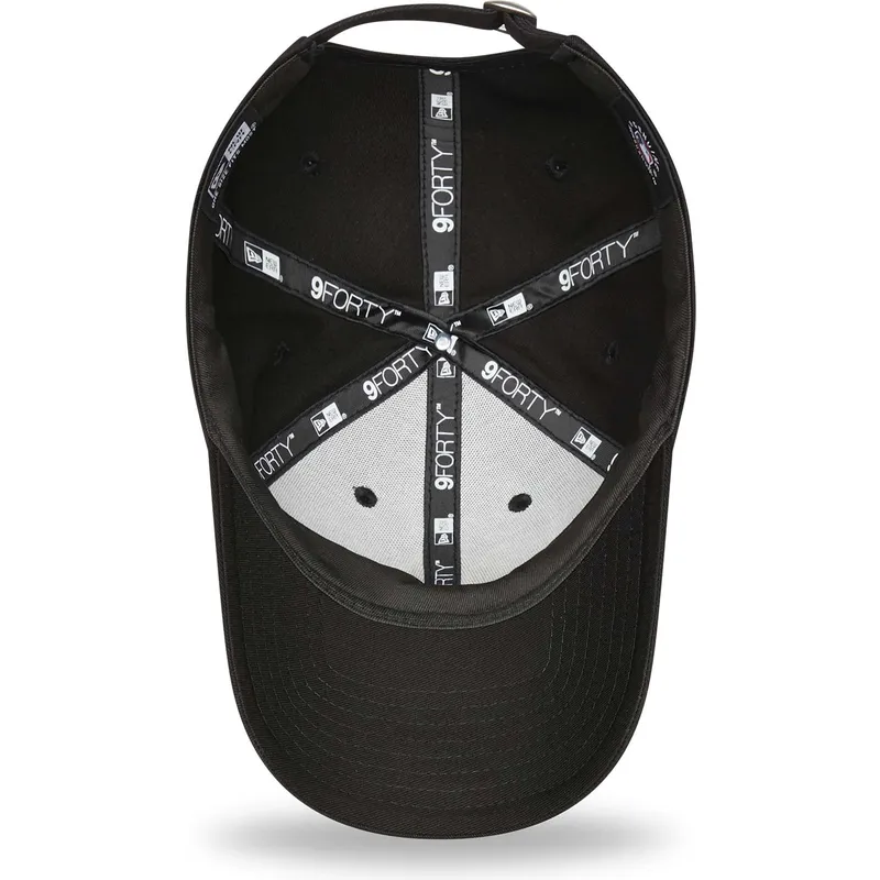 czarna-regulowana-czapka-z-zakrzywionym-daszkiem-z-zoltym-logo-9forty-seasonal-infill-new-york-yankees-mlb-new-era