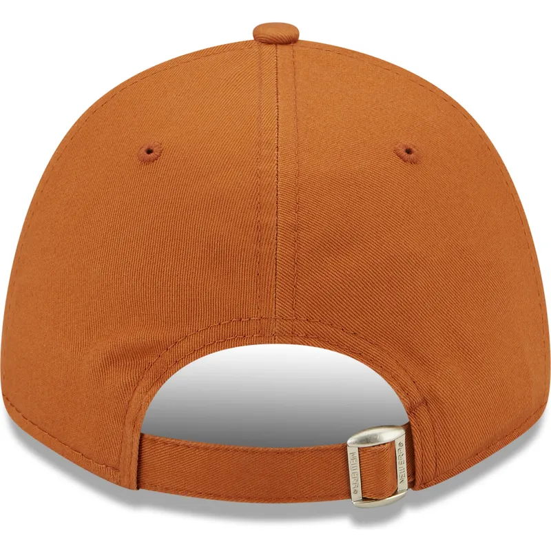 kepure-islenkta-ruda-reguliuojamas-9forty-league-essential-new-york-yankees-mlb-new-era