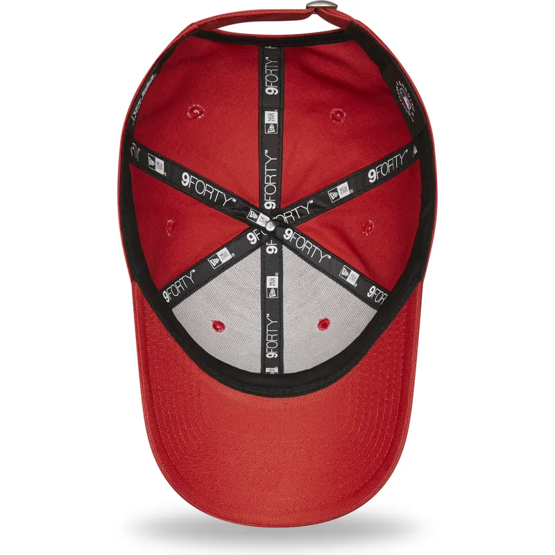kepure-islenkta-raudona-reguliuojamas-9forty-league-essential-new-york-yankees-mlb-new-era
