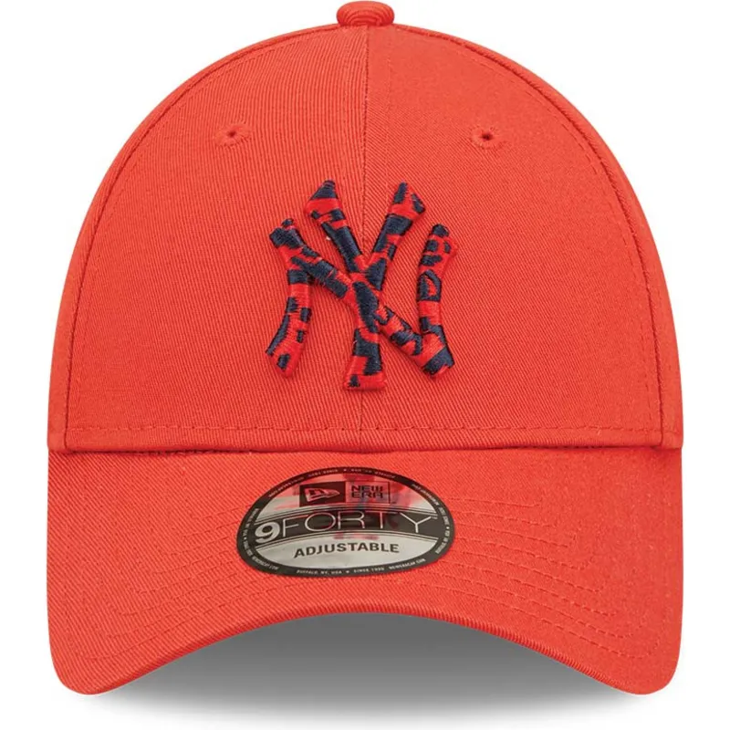 kepure-islenkta-raudona-reguliuojamas-9forty-seasonal-infill-new-york-yankees-mlb-new-era