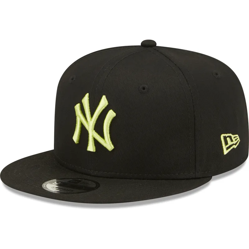 kepure-plokscia-juoda-snapback-9fifty-league-essential-new-york-yankees-mlb-new-era kepure-plokscia-juoda-snapback-9fifty-league-essential-new-york-yankees-mlb-new-era